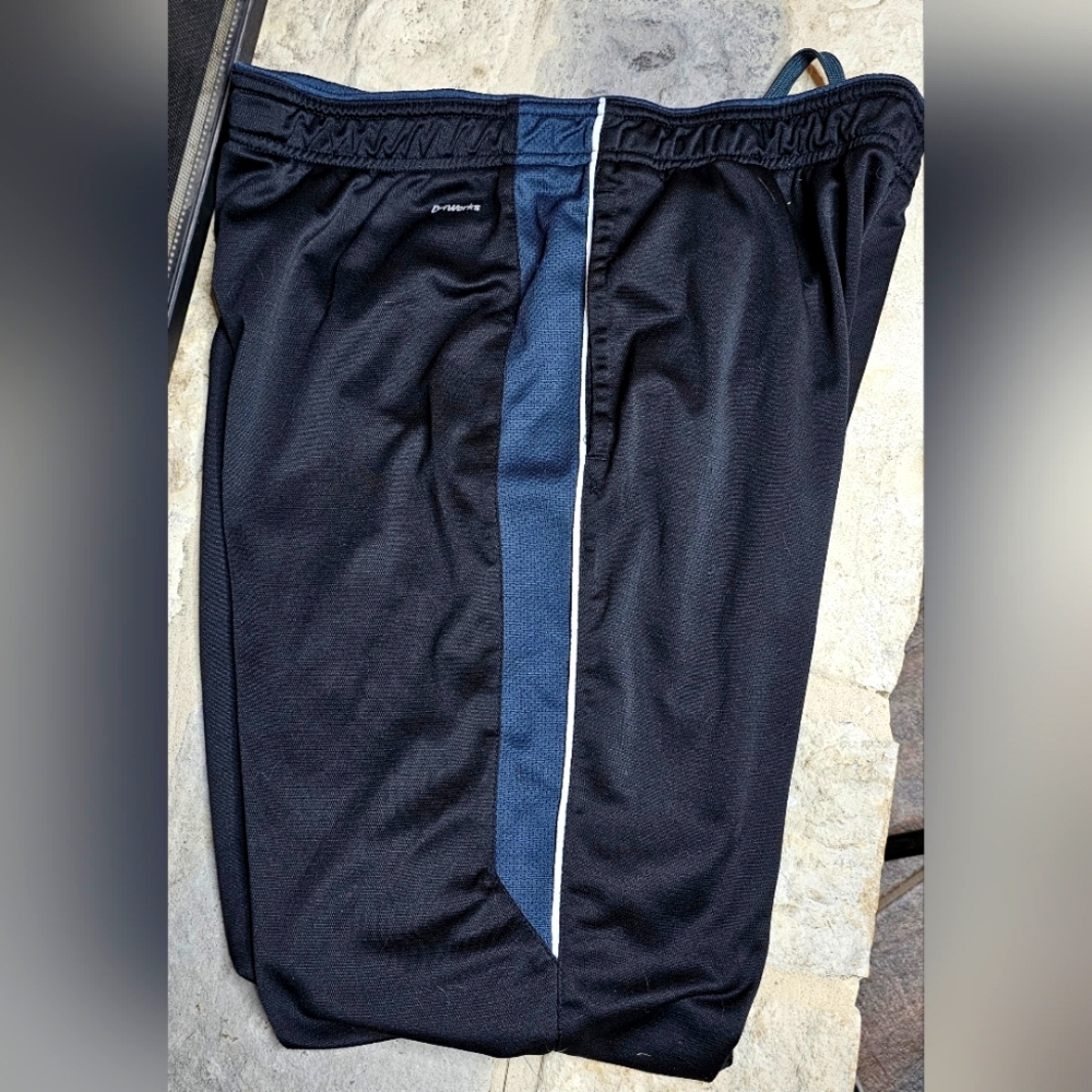 ATHLETIC WORKS MENS TRACK PANTS 992 SIZE LARGE